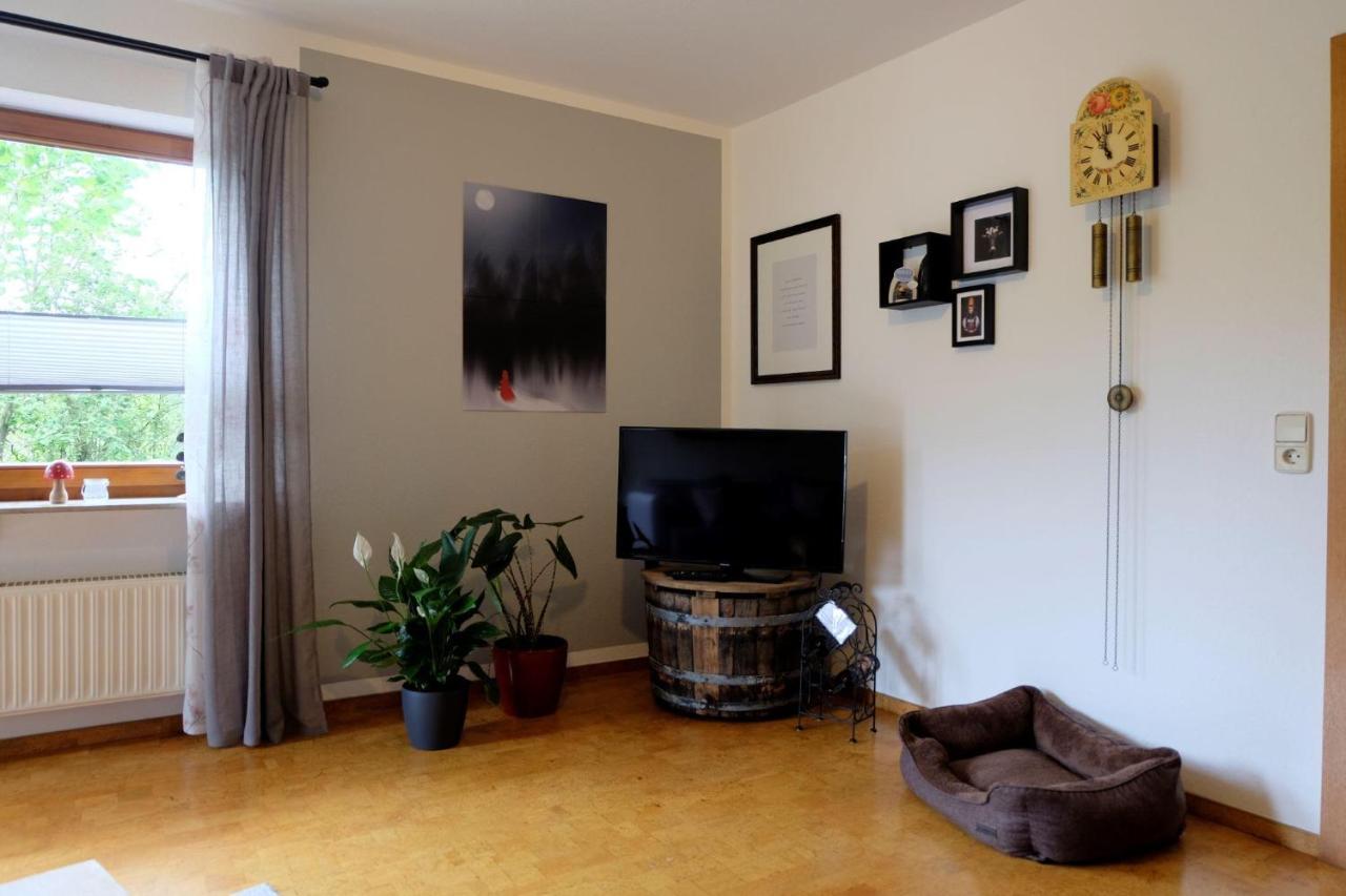 Schwarzwild - Ferienwohnung Und Ferienzimmer Байерсброн Екстериор снимка